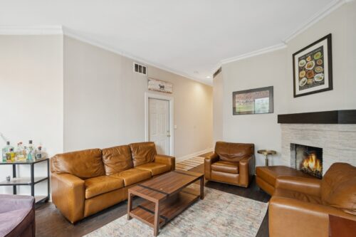 1302 N Cleveland Avenue #2, Chicago, IL