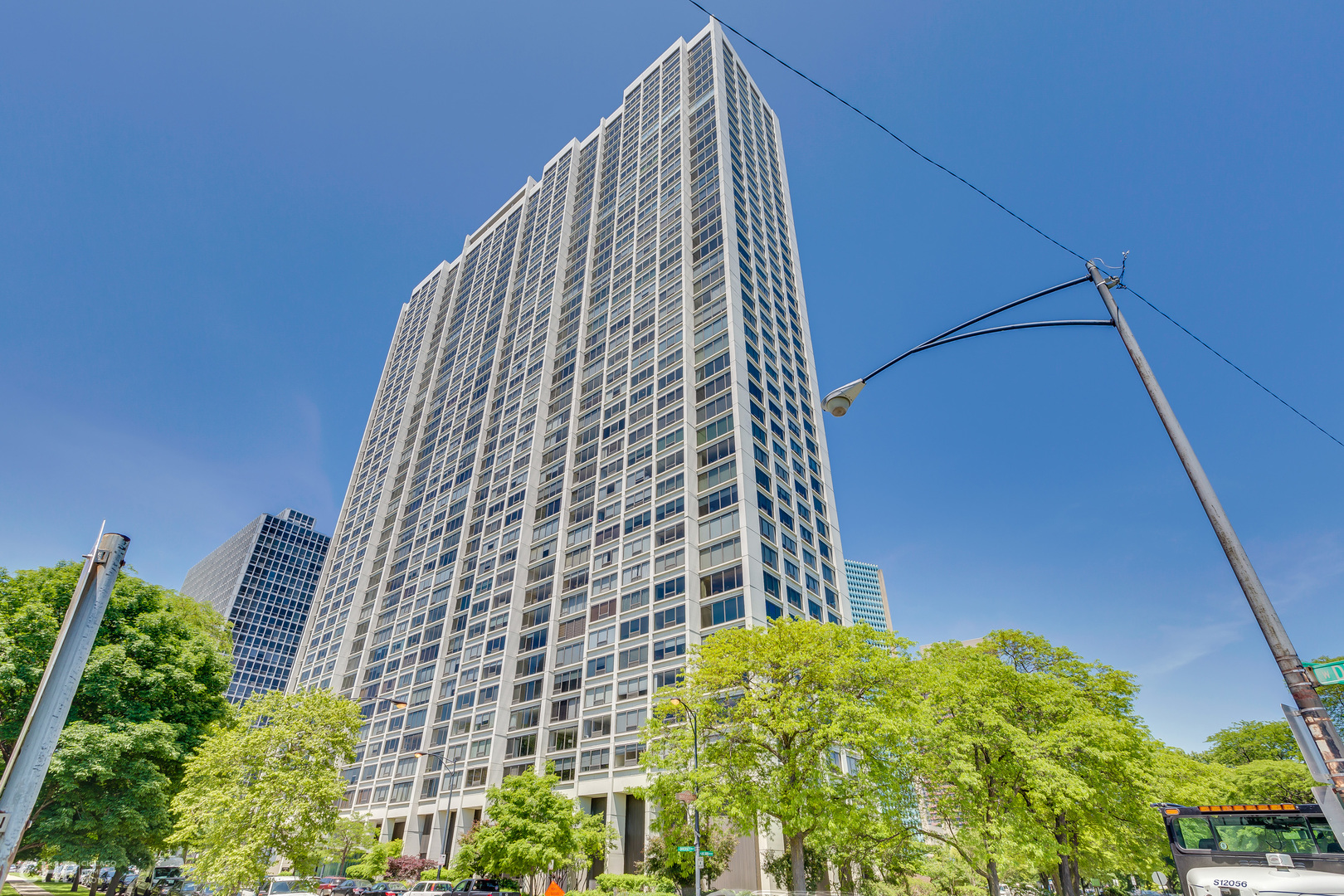 2800 N Lake Shore Drive #3209, Chicago, IL