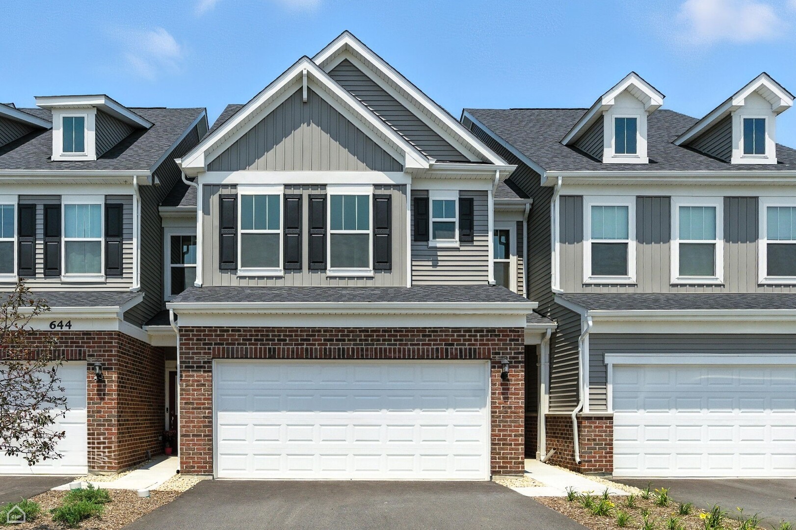 2185 Ryegrass Lane #70004, Bolingbrook, IL