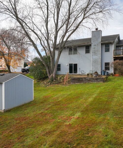 3502 Ridge Road, Island Lake, IL