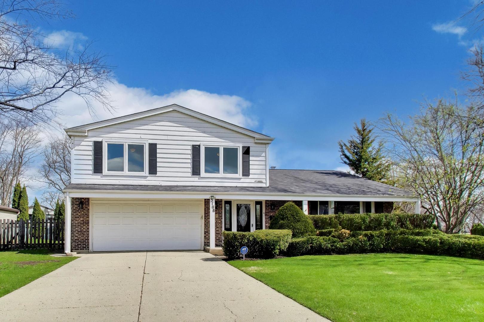 3108 Mary Kay Lane, Glenview, IL