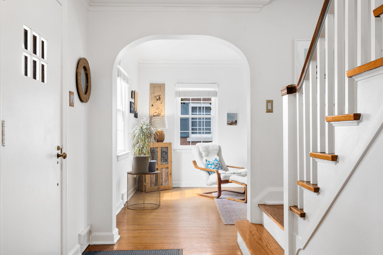 514 Uvedale Road, Riverside, IL