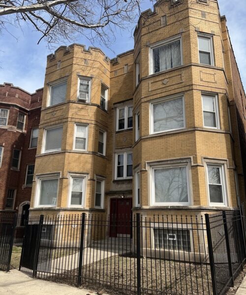 7951 S Burnham Avenue, Chicago, IL
