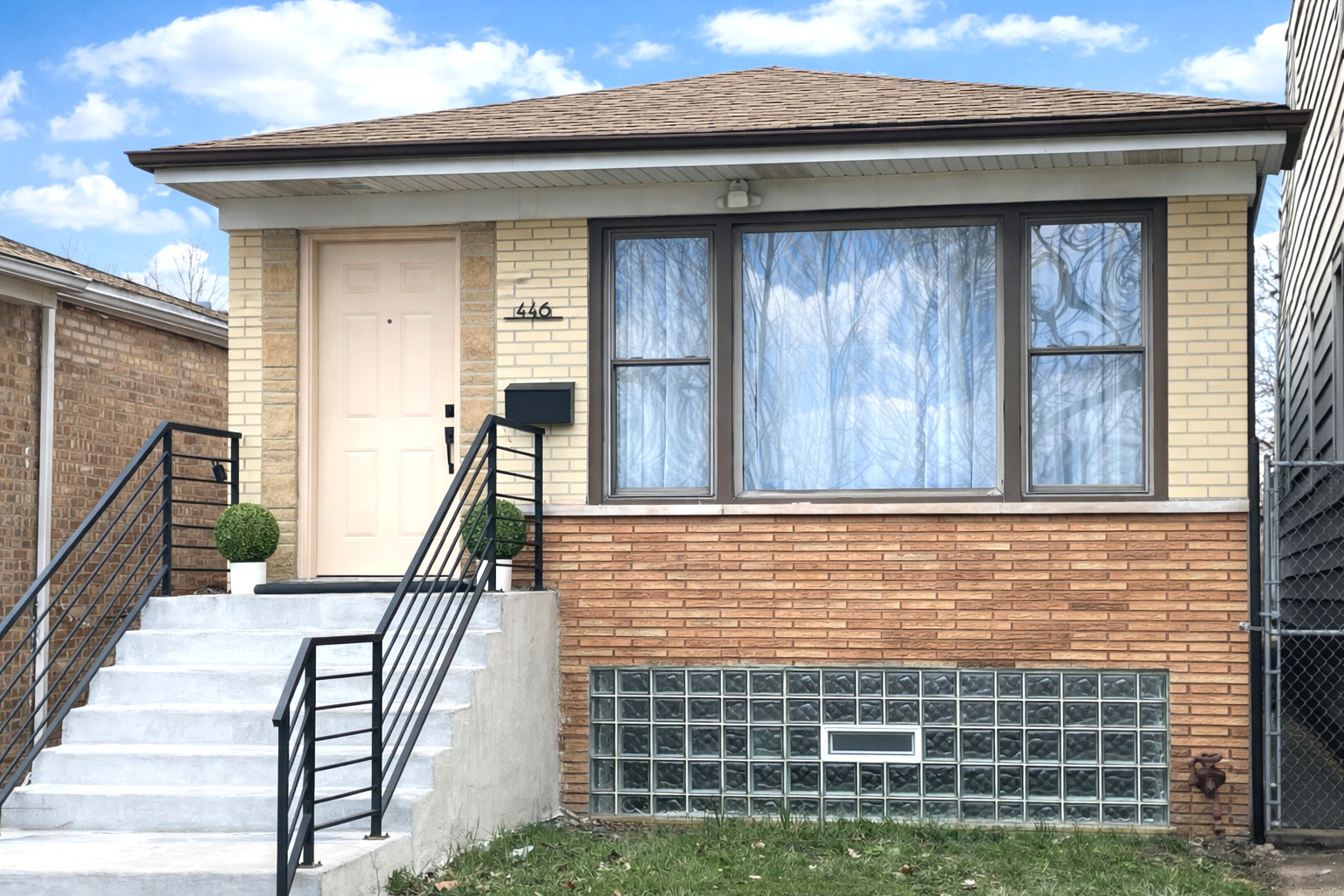 446 E 90th Street, Chicago, IL