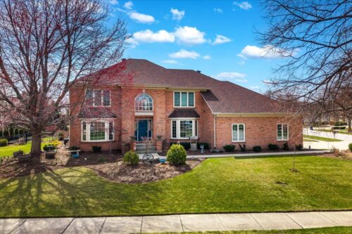 1576 Pine Lake Drive, Naperville, IL