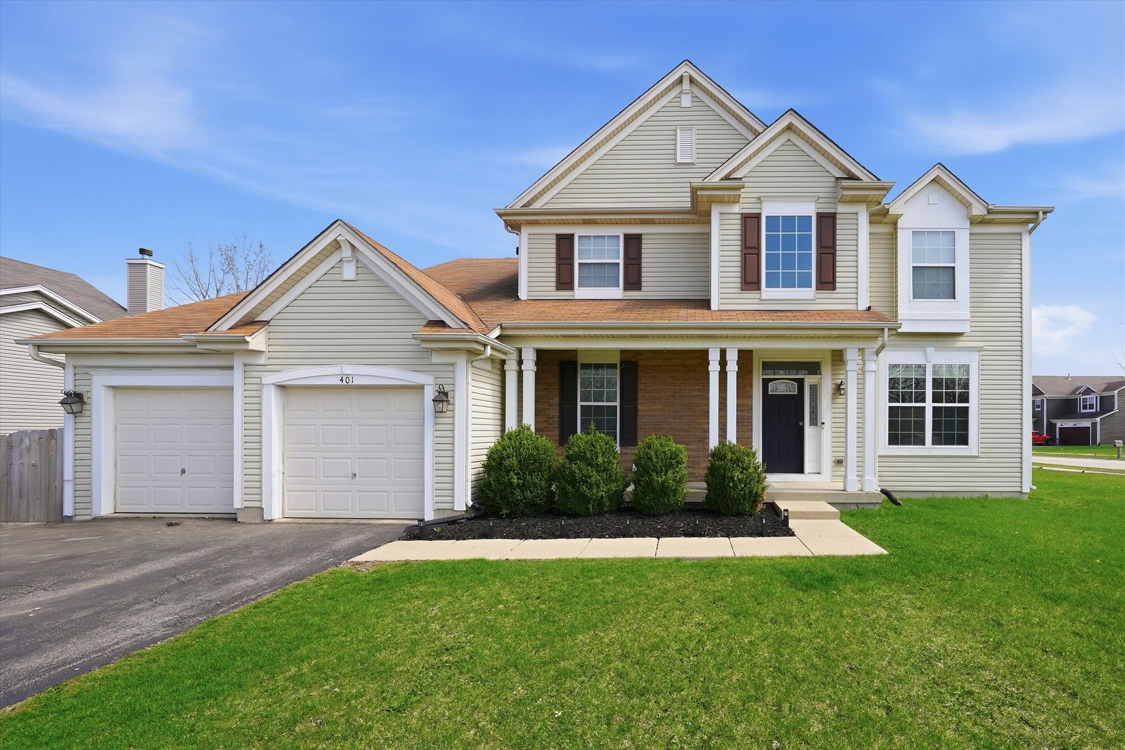 401 Cotoneaster Court, Oswego, IL