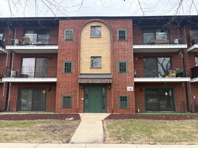 7006 W 98th Street #1B, Chicago Ridge, IL