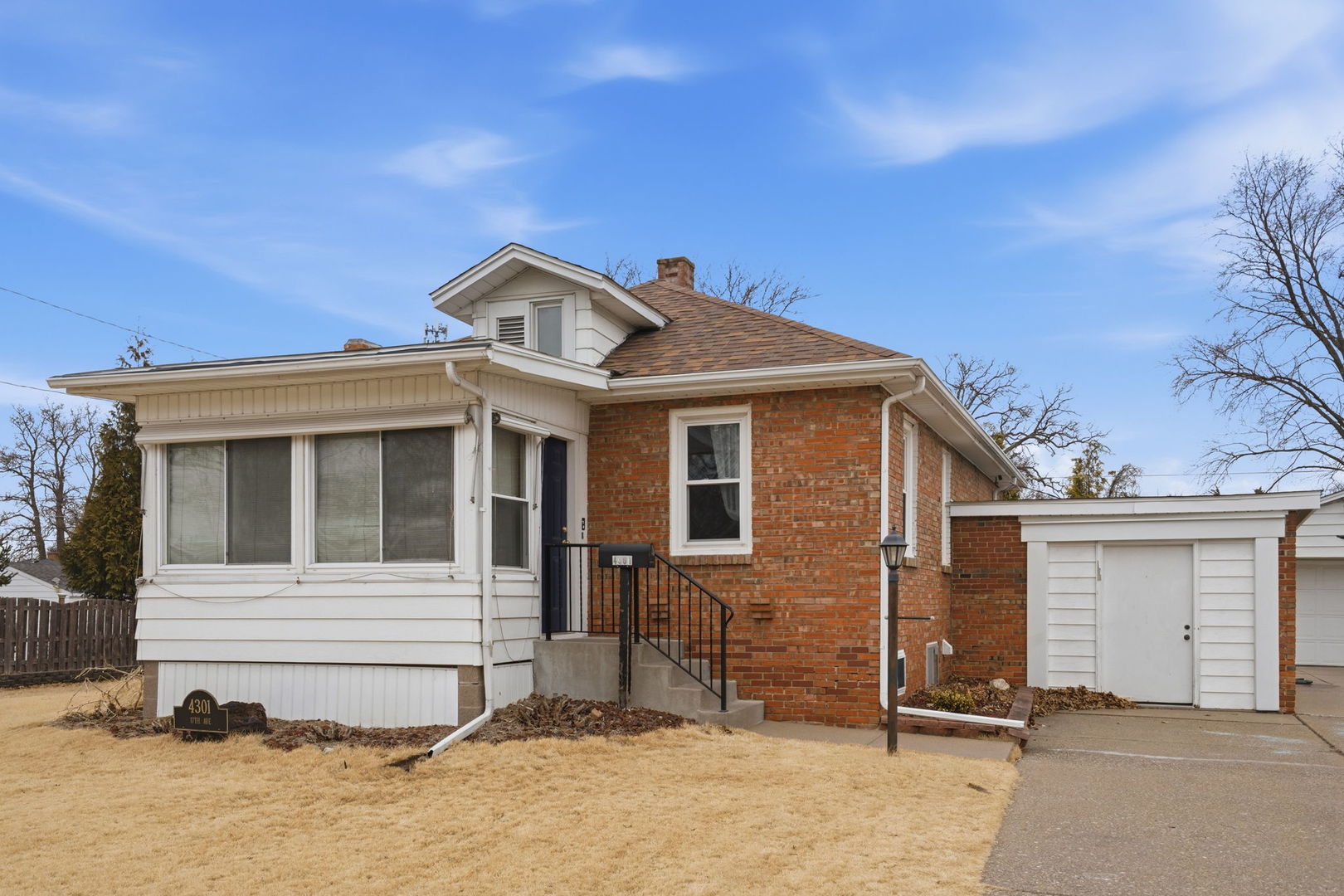 4301 17th Avenue, Moline, IL