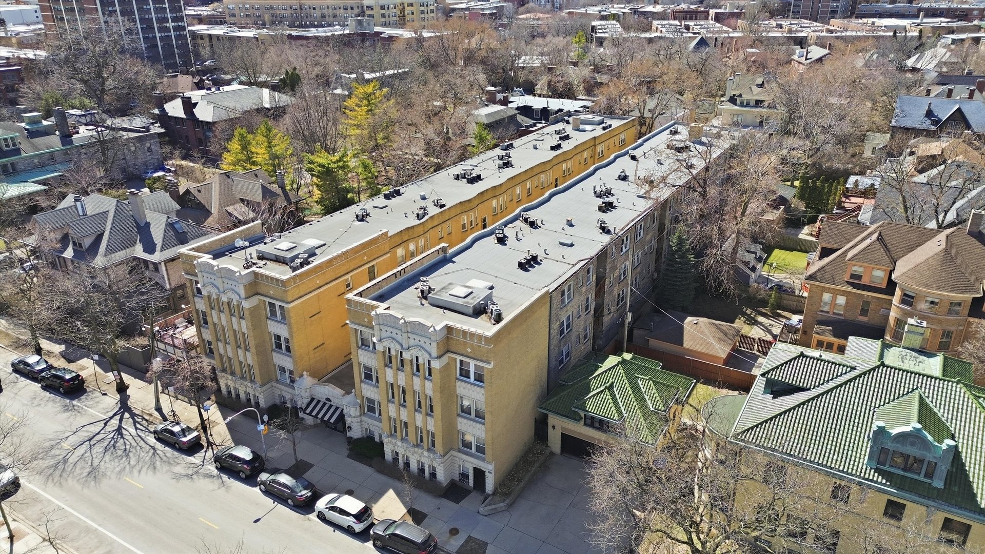 4240 N Clarendon Avenue #209N, Chicago, IL