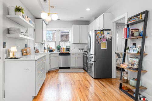 1432 N Maplewood Avenue #203, Chicago, IL