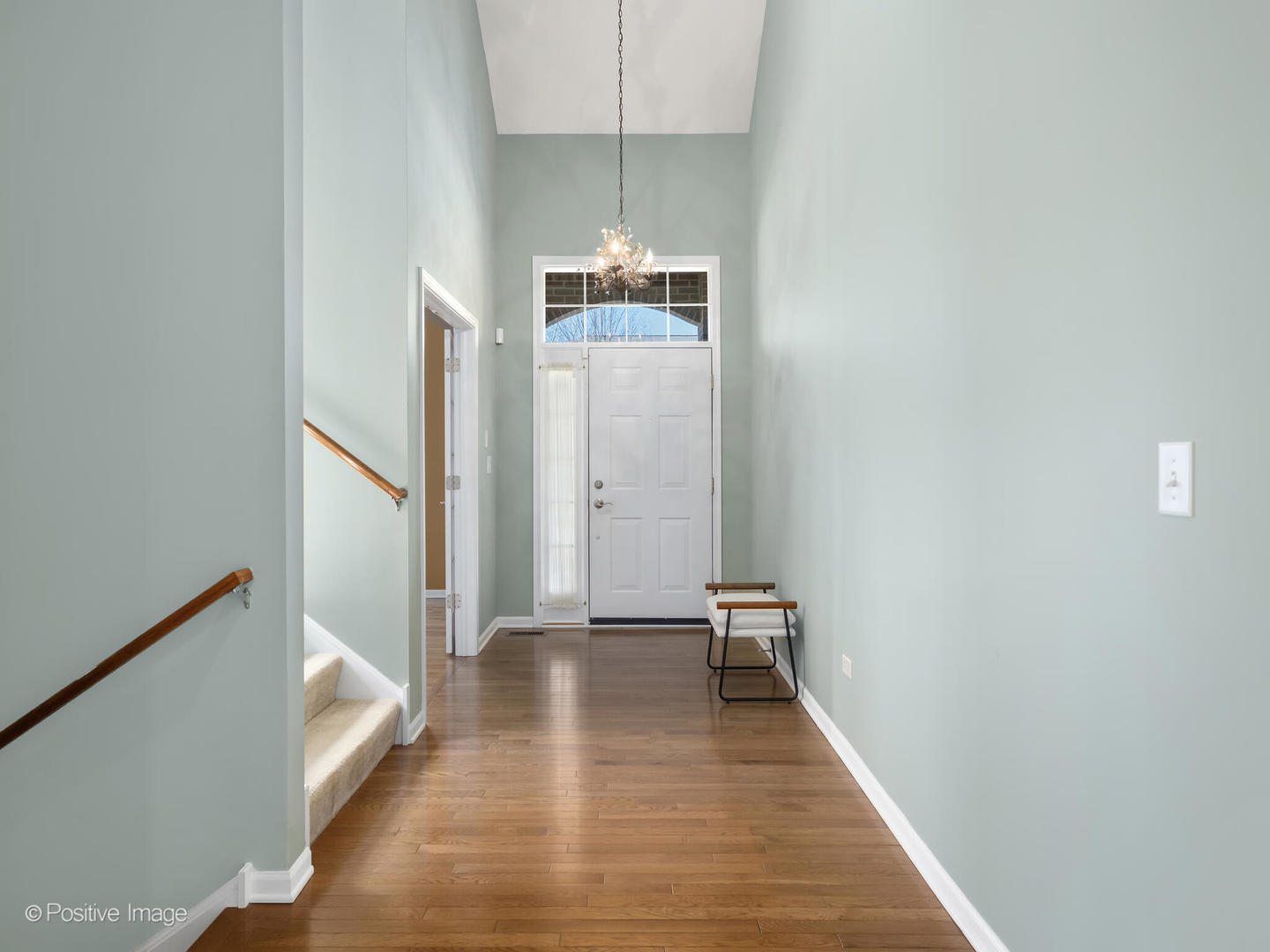 1780 Briarheath Drive, Aurora, IL