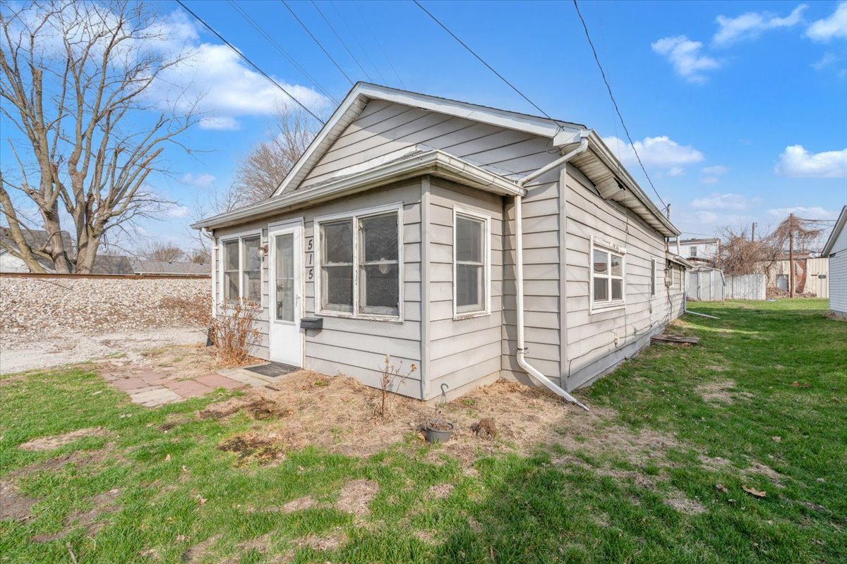 515 2nd Avenue, Milan, IL