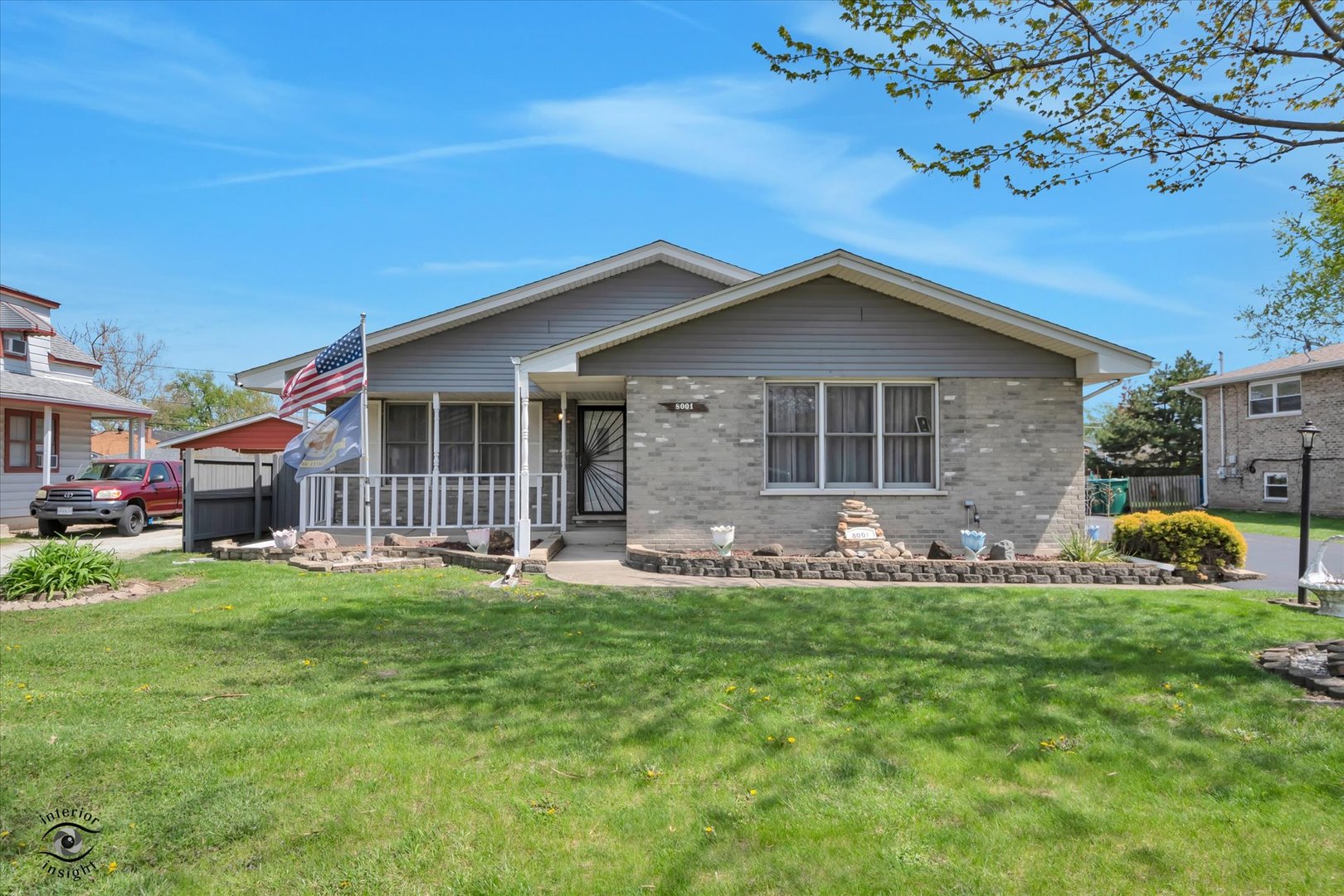 8001 Lockwood Avenue, Burbank, IL