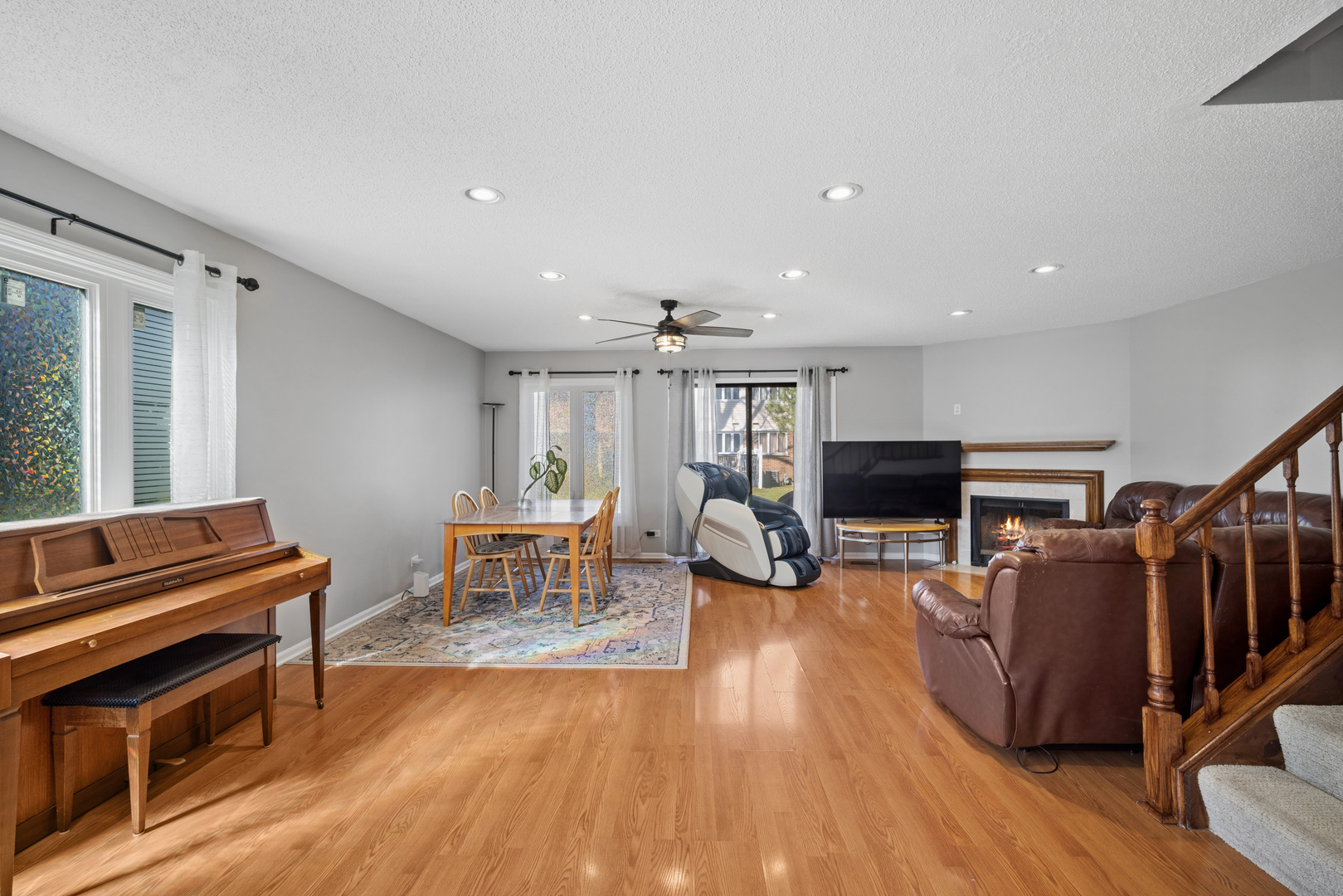 329 Redwing Drive, Deerfield, IL