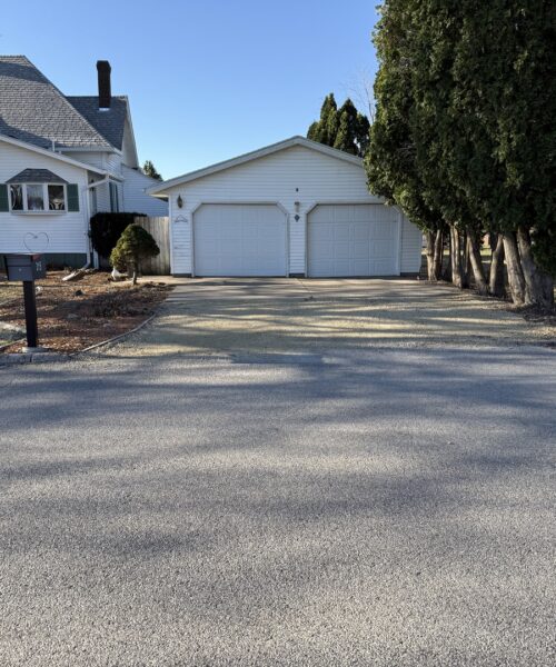 315 W 1st Street, Bennett, IA