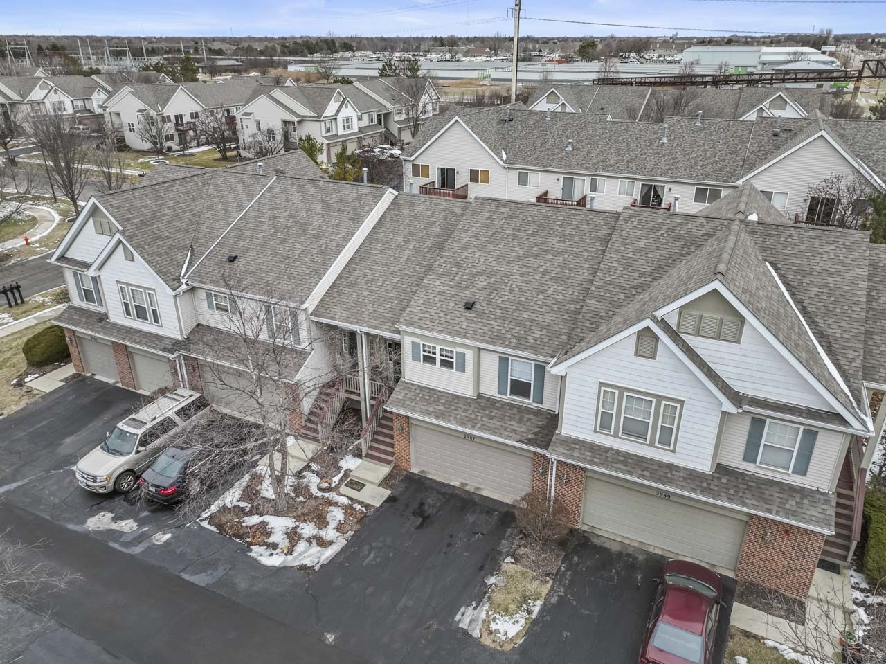 2987 Saganashkee Lane #2987, Naperville, IL