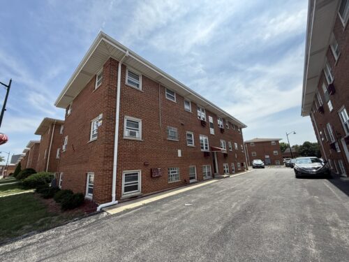 9451 Maple Drive #1S, Rosemont, IL