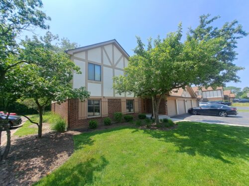 905 Knottingham Drive #2A, Schaumburg, IL