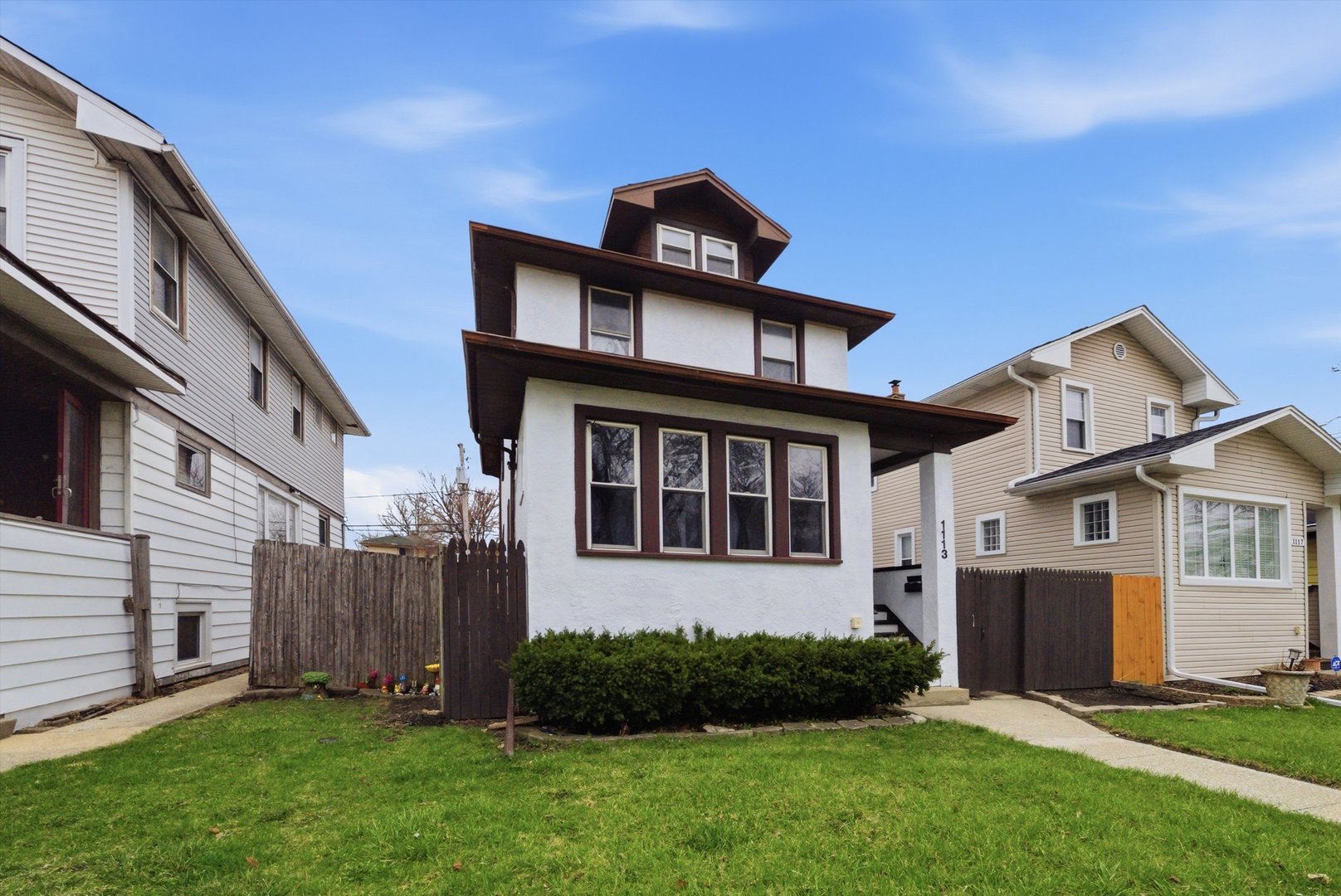 1113 S 7th Avenue, Maywood, IL