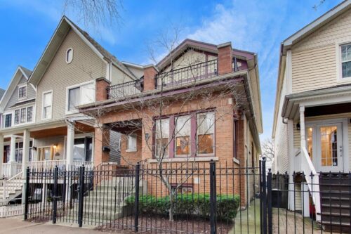 3033 N Leavitt Street, Chicago, IL