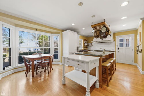 1940 Chestnut Avenue, Wilmette, IL