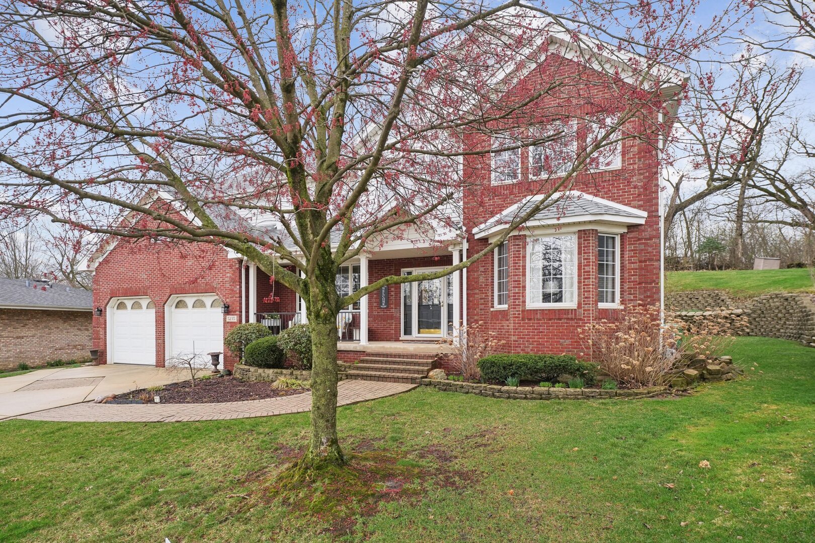 5235 141st Street, Crestwood, IL