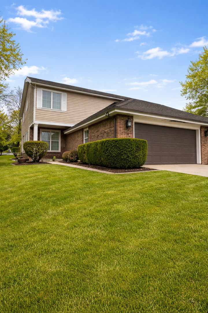 516 N Thornwood Drive, McHenry, IL