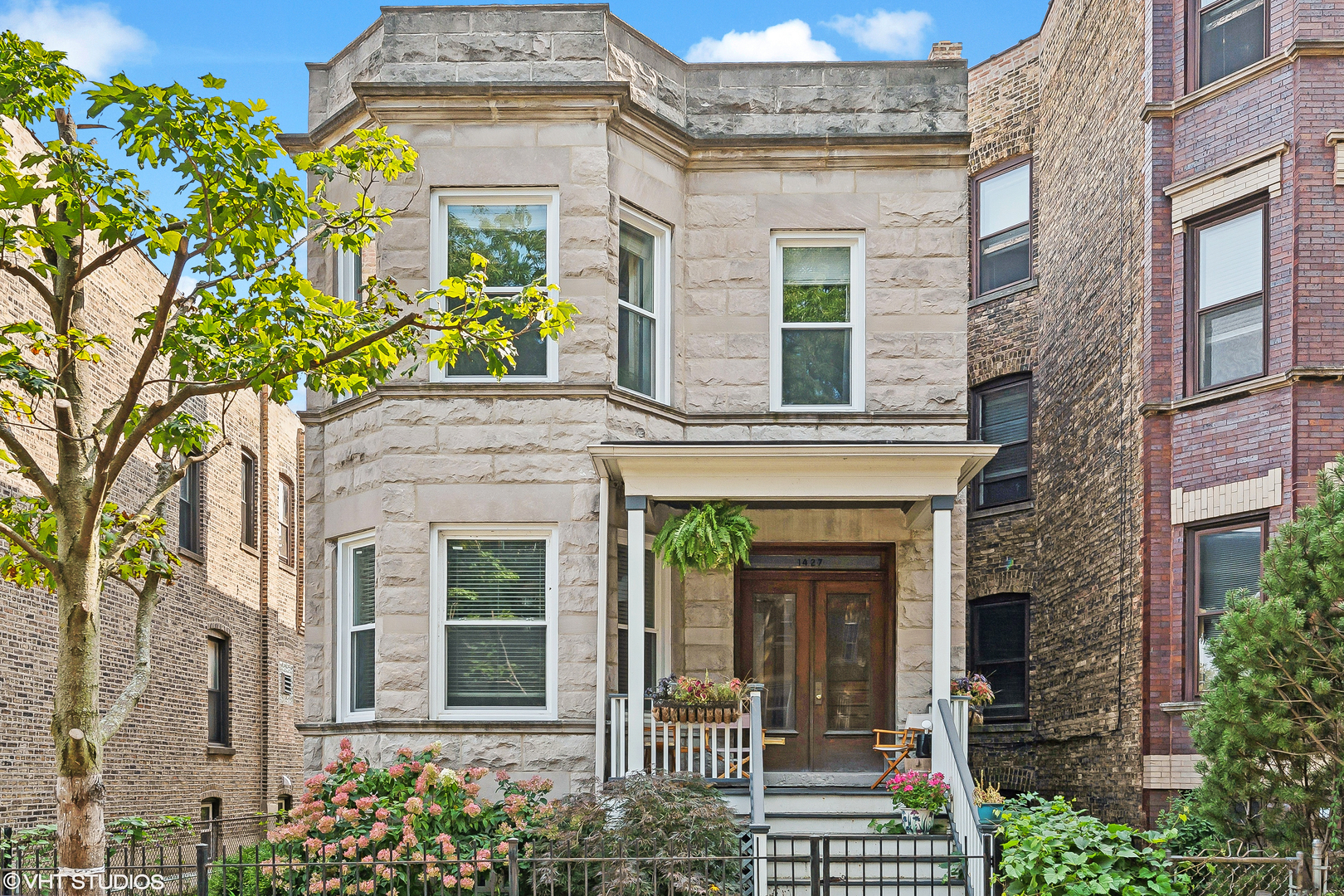 1427 W Winona Street, Chicago, IL
