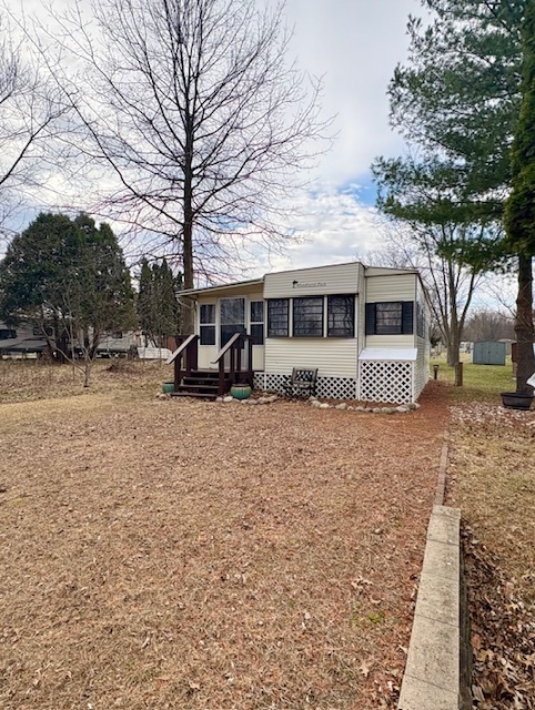 11/85 Woodhaven, Sublette, IL