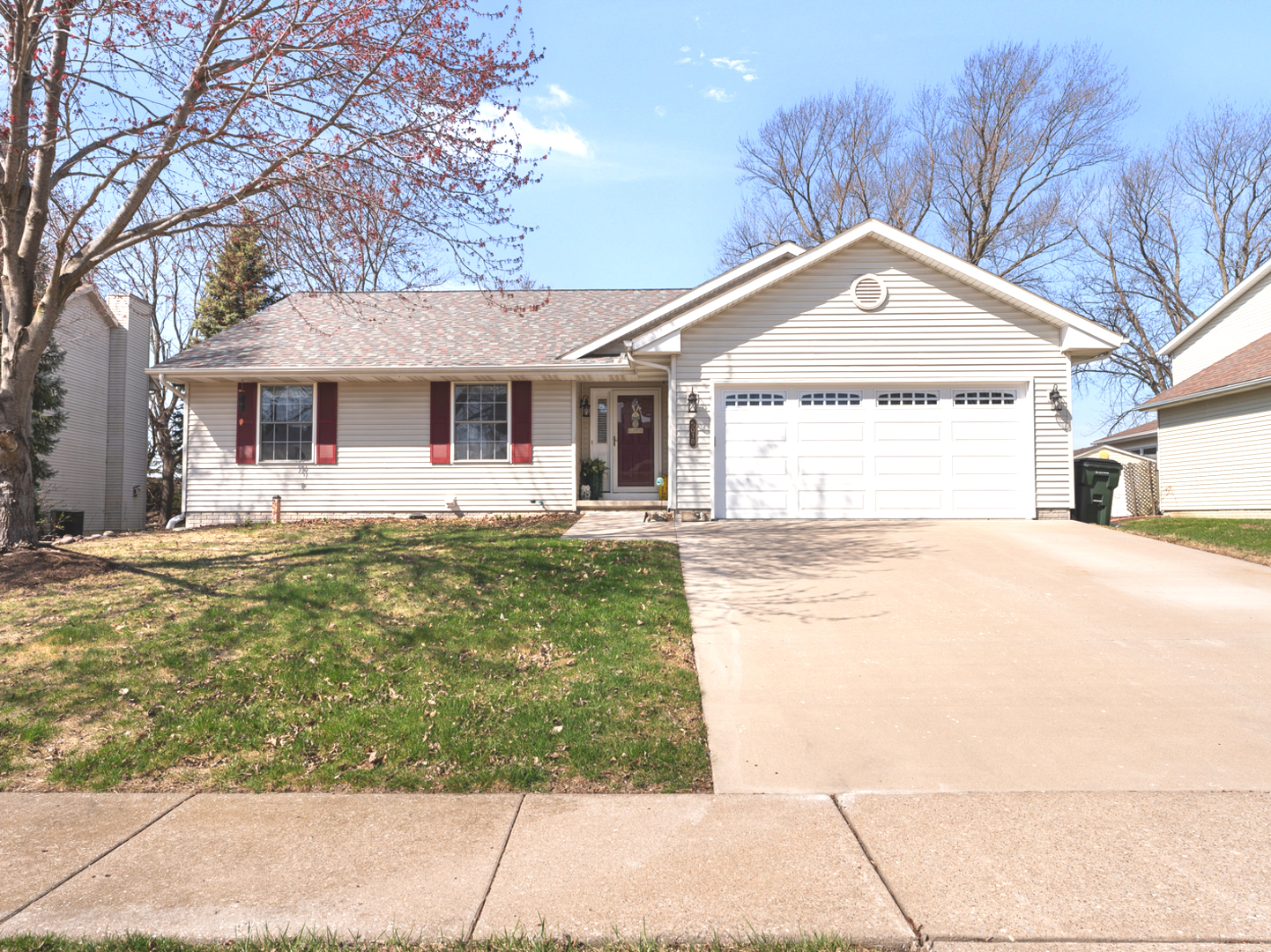 5018 Coventry Court, Davenport, IA