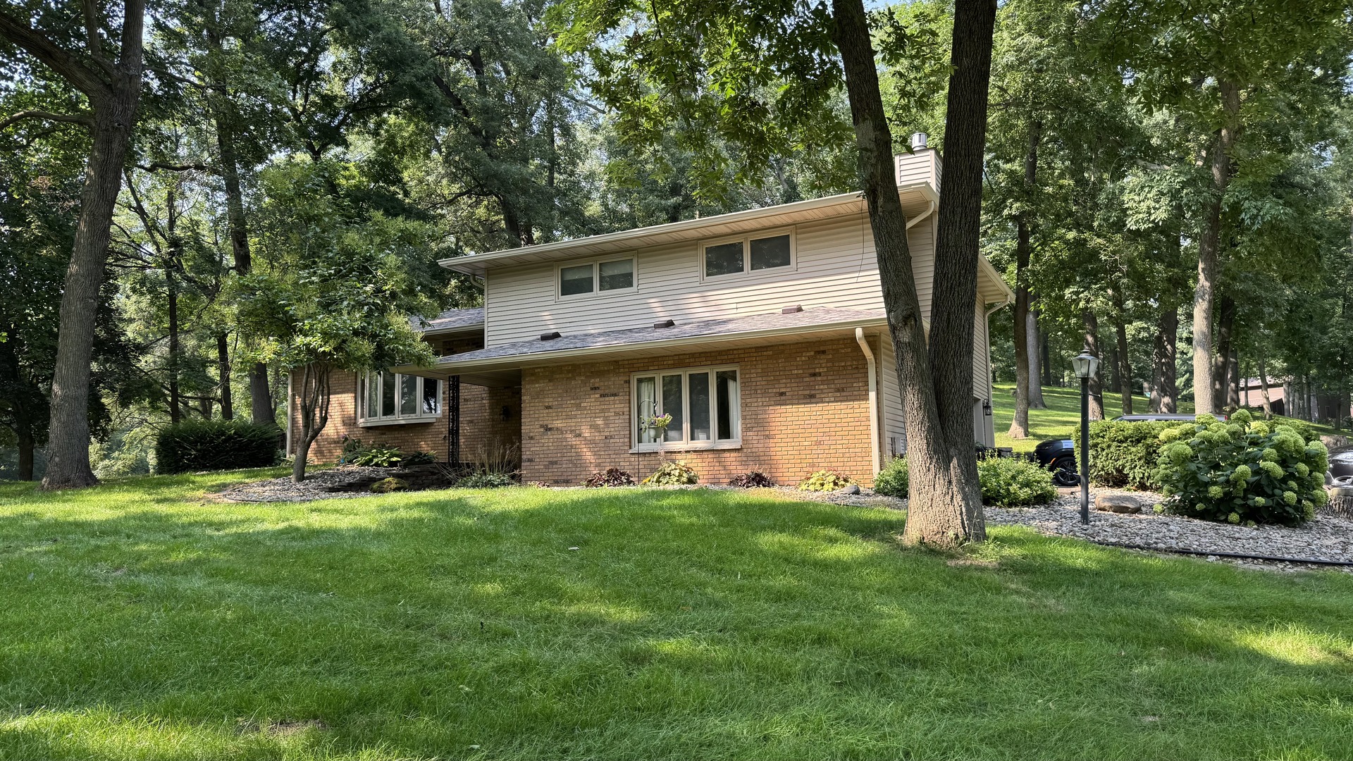 3309 Valley Drive, Geneseo, IL