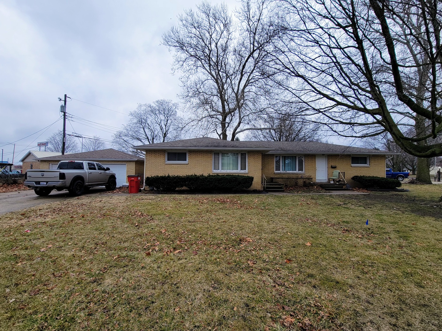 1210-1212 Julie Drive, Champaign, IL