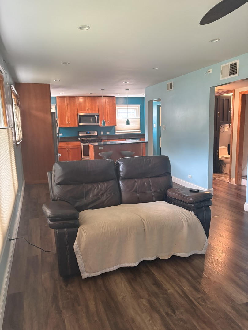 3112 Pearl Avenue, Melrose Park, IL