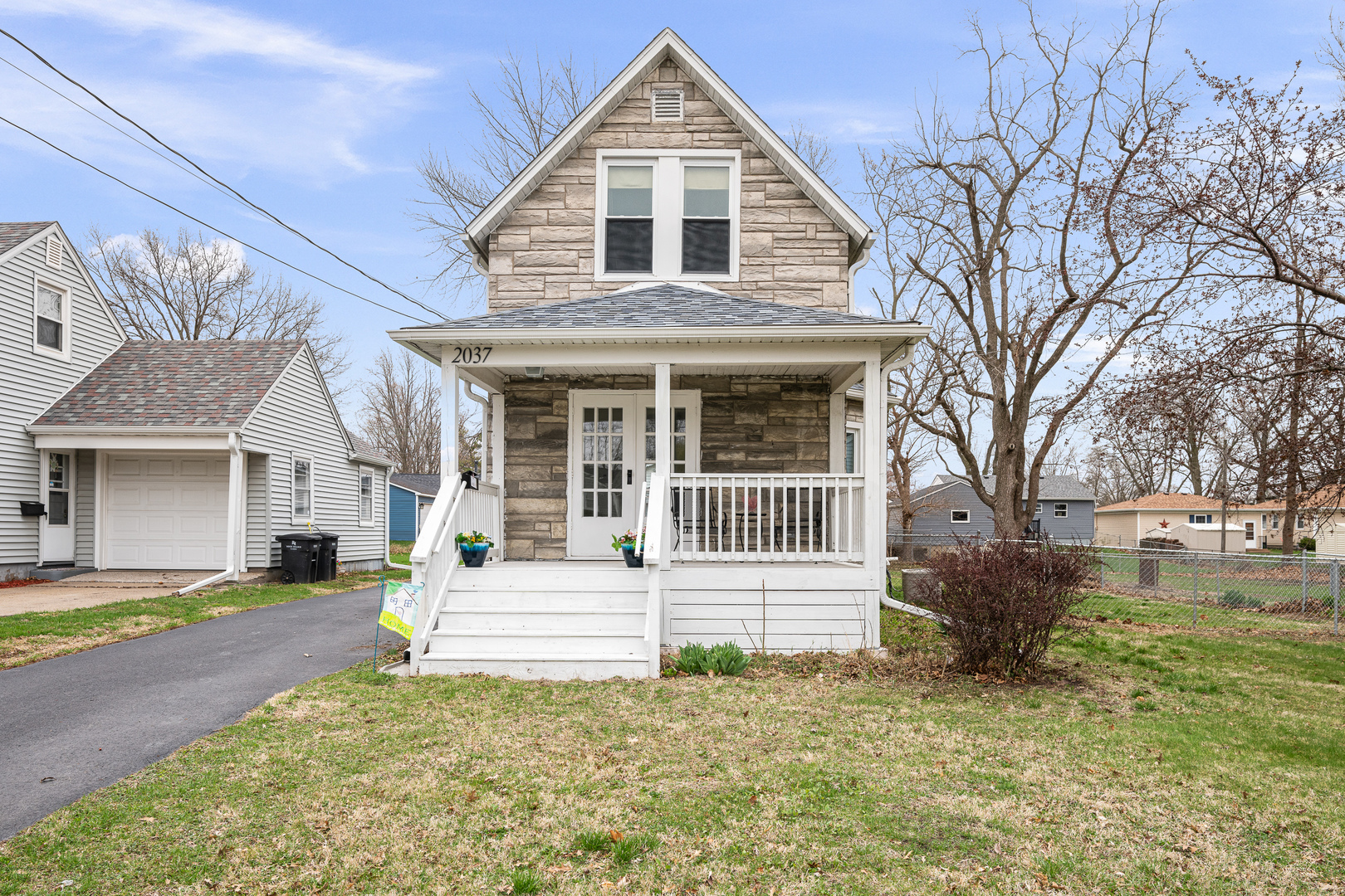 2037 30th Street, Rock Island, IL