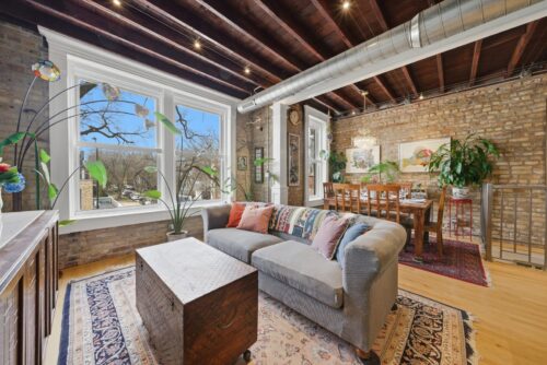 827 N Damen Avenue, Chicago, IL