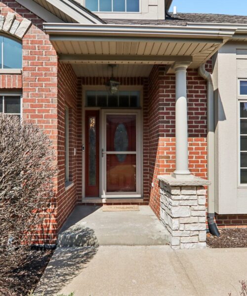 9215 Friar Way, Frankfort, IL