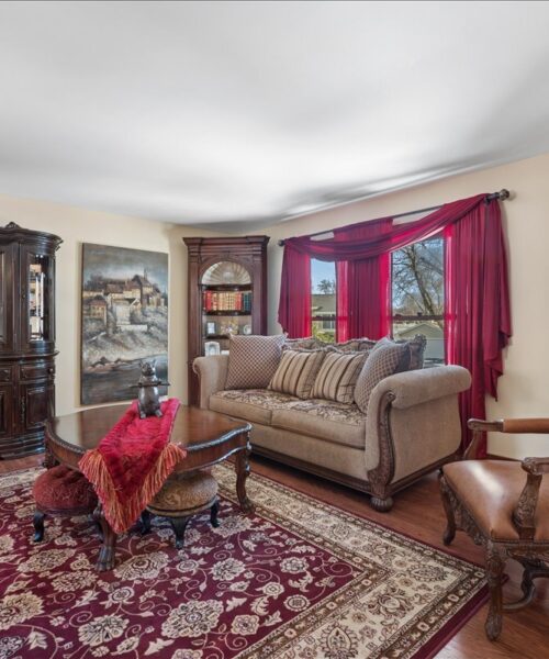 1190 Buttercup Lane, Bartlett, IL