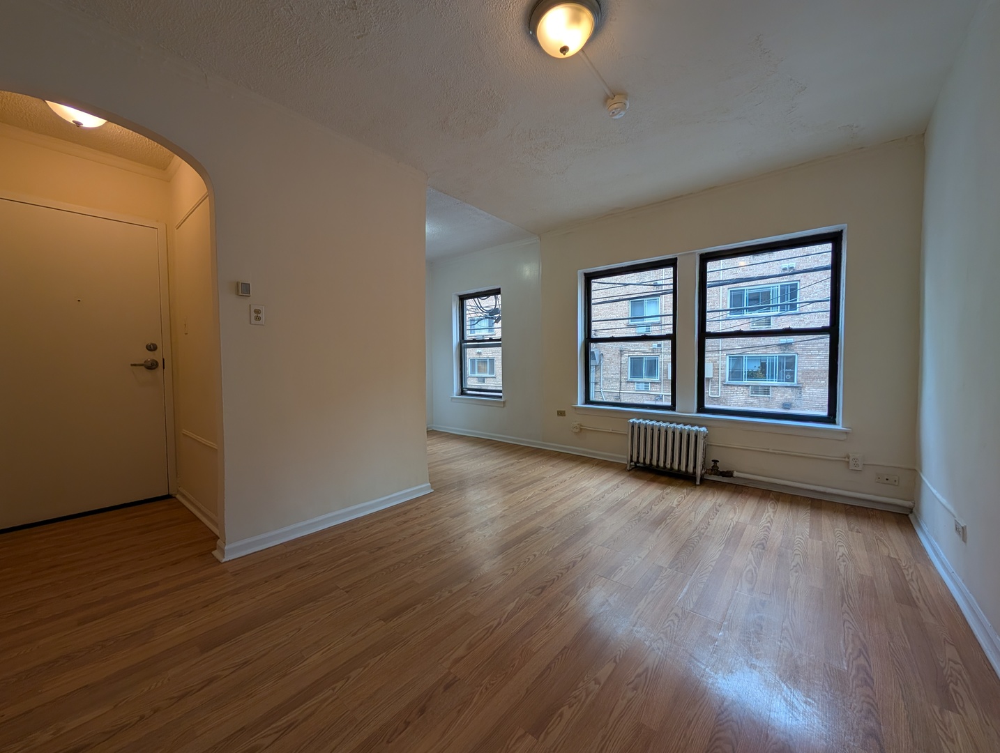 5417 N Kenmore Avenue #211, Chicago, IL