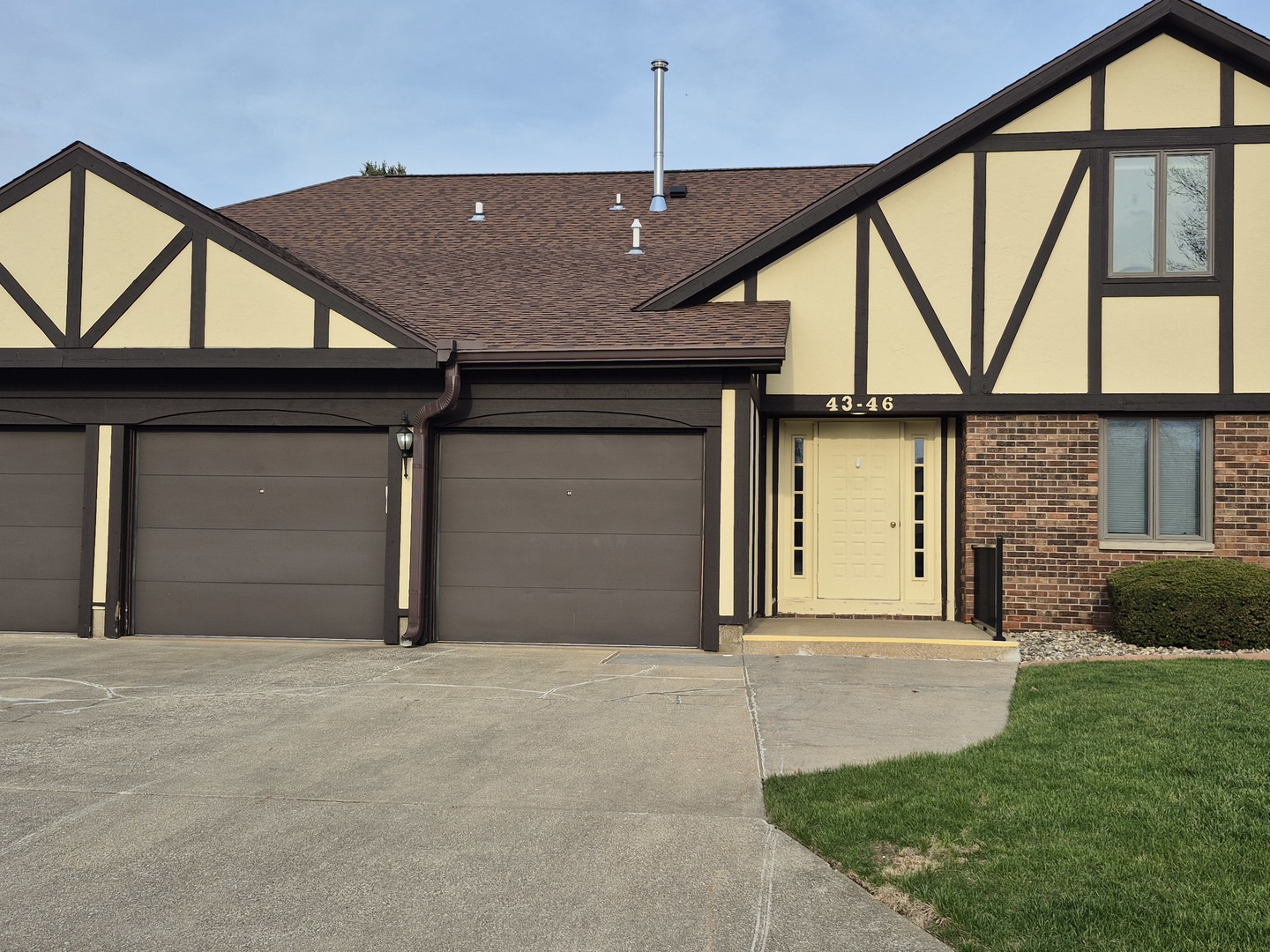 43 Crystal Court #B1, Pontiac, IL