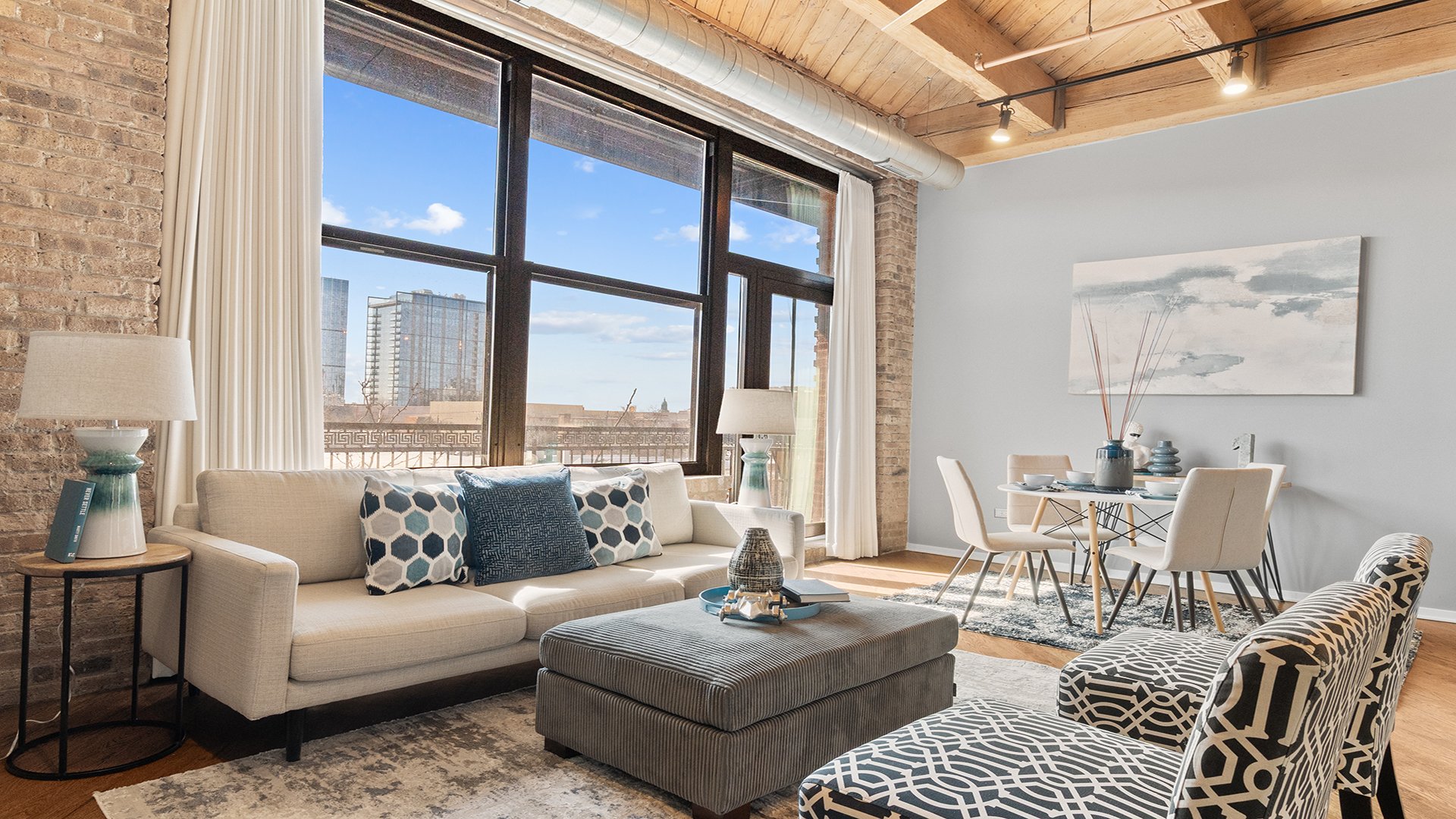 1040 W Adams Street #333, Chicago, IL