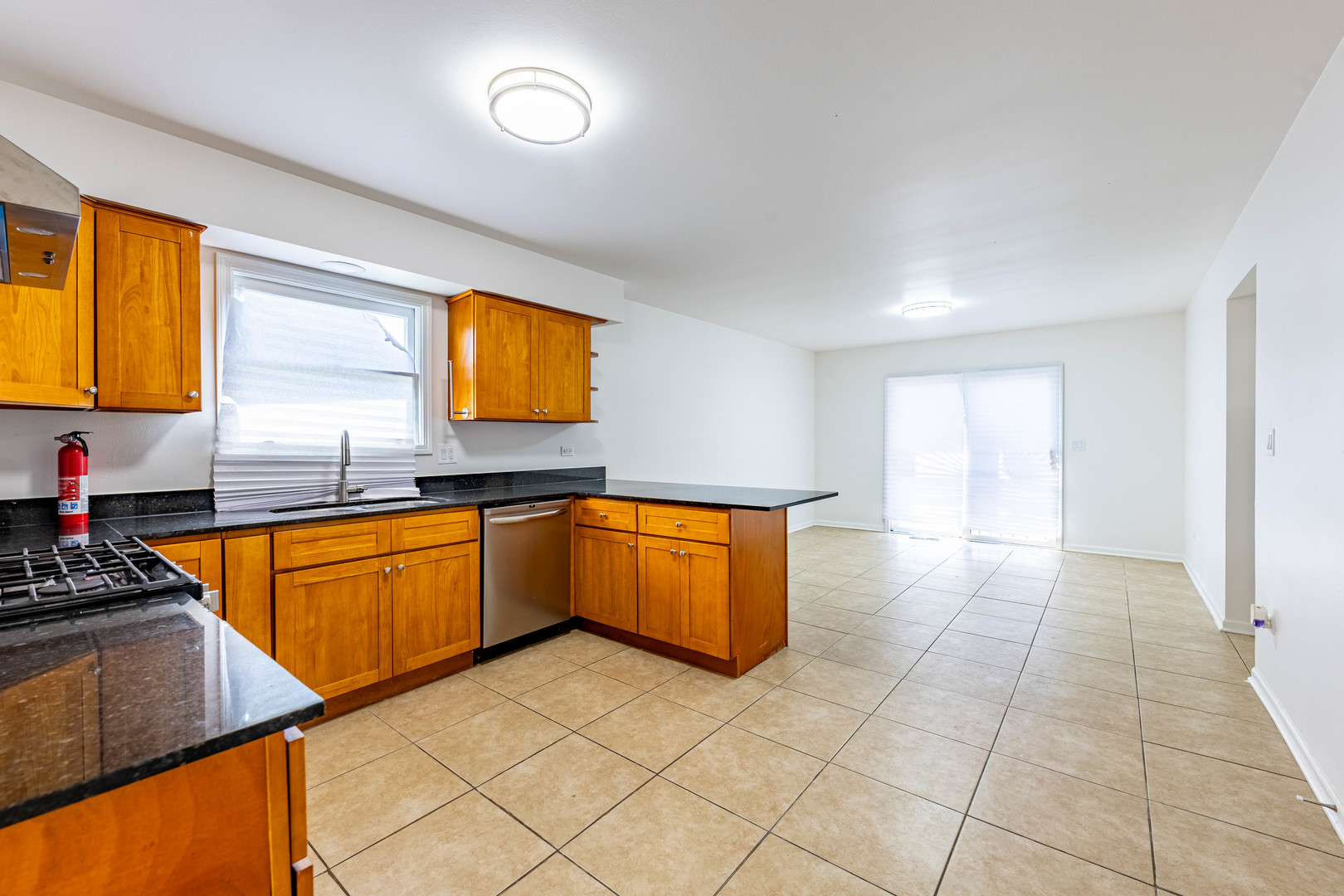 16446 Spaulding Avenue, Markham, IL
