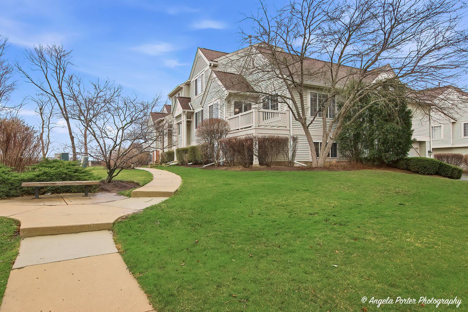 324 New Haven Drive #324, Cary, IL