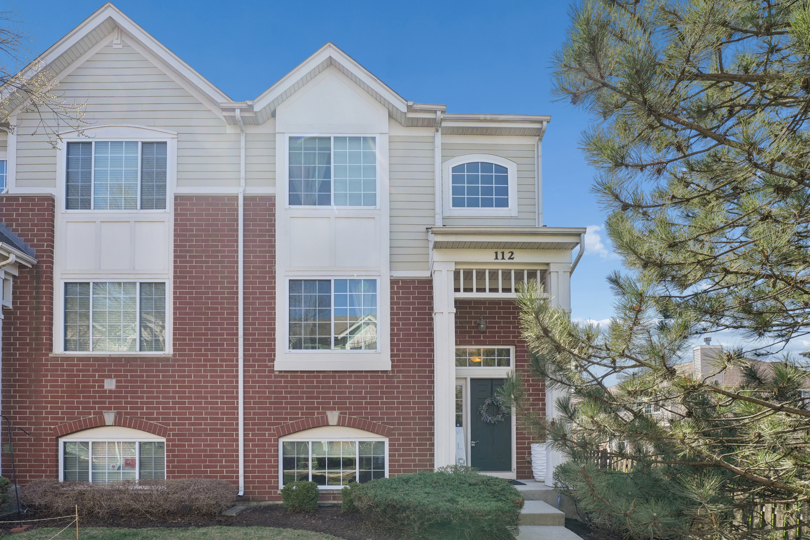 112 Morgans Gate Drive, Wood Dale, IL