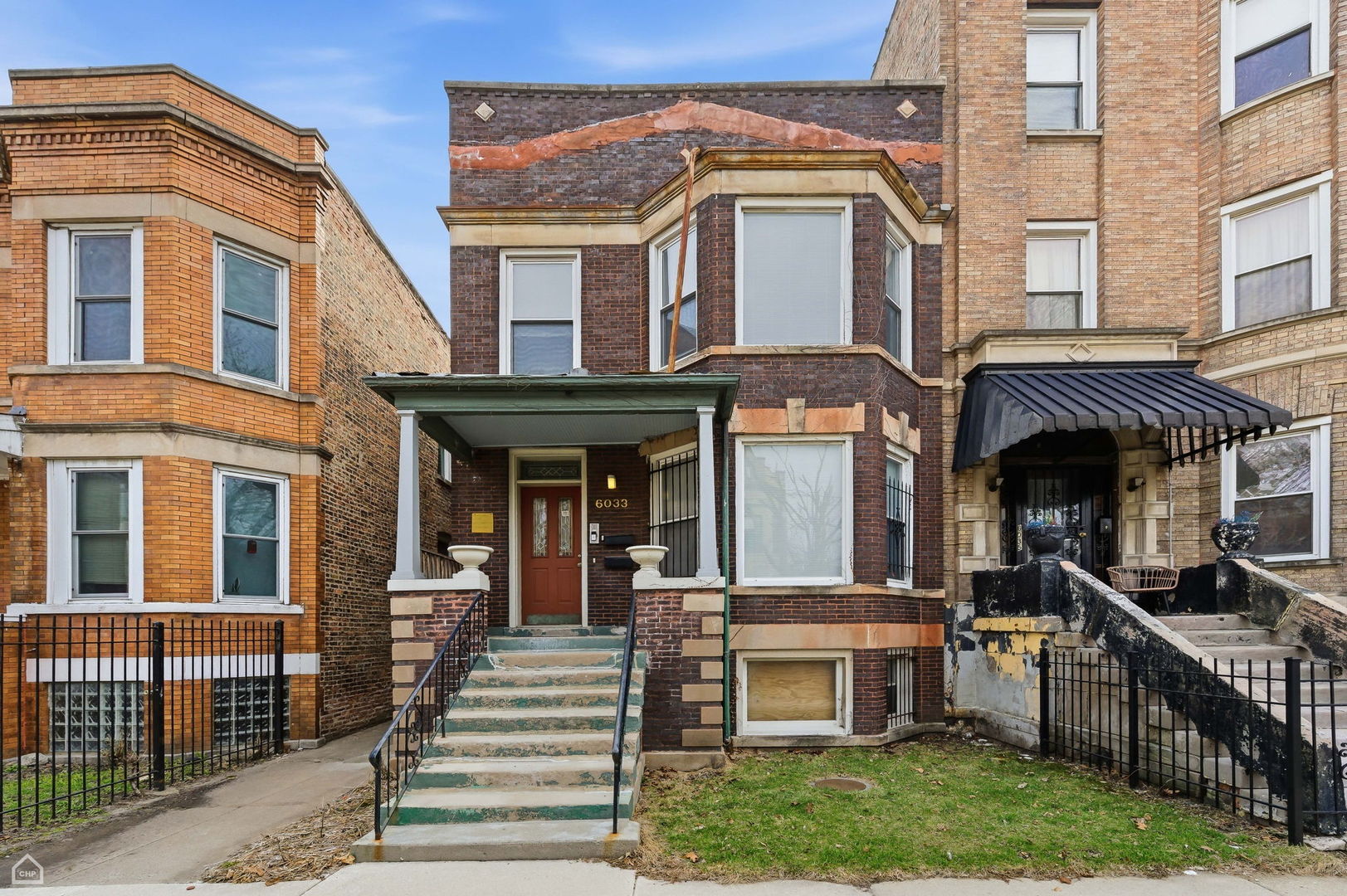 6033 S RHODES Avenue, Chicago, IL