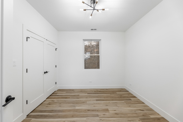 243 W 74th Street #1, Chicago, IL