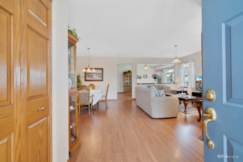 21400 Mays Lake Drive, Crest Hill, IL