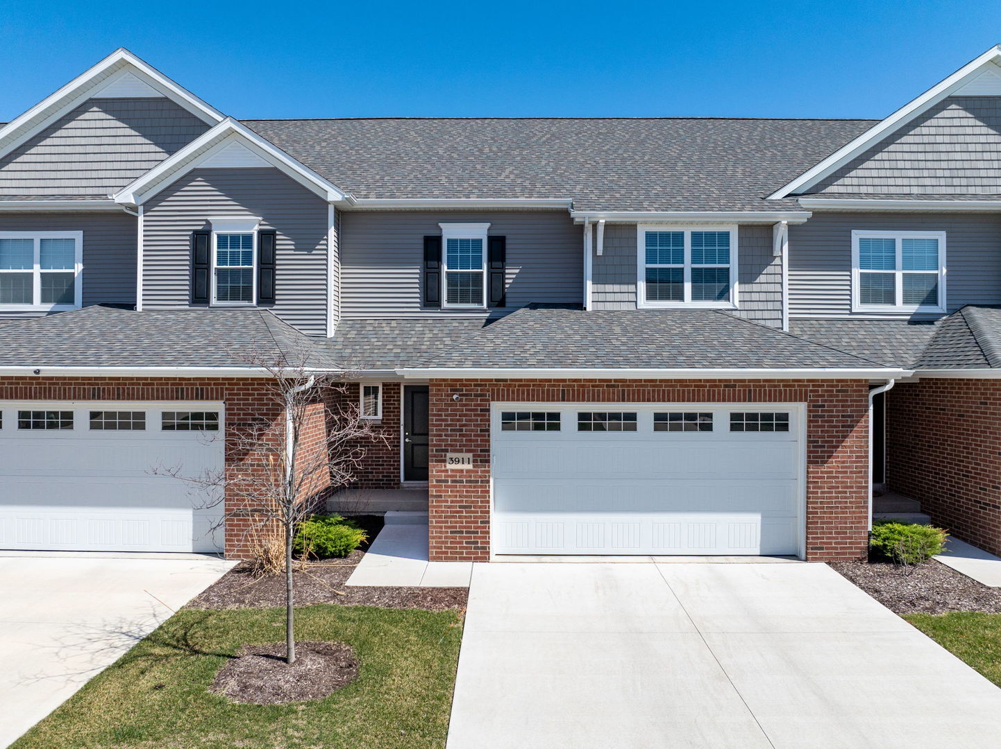 3911 Orchard Drive #3911, Bettendorf, IA