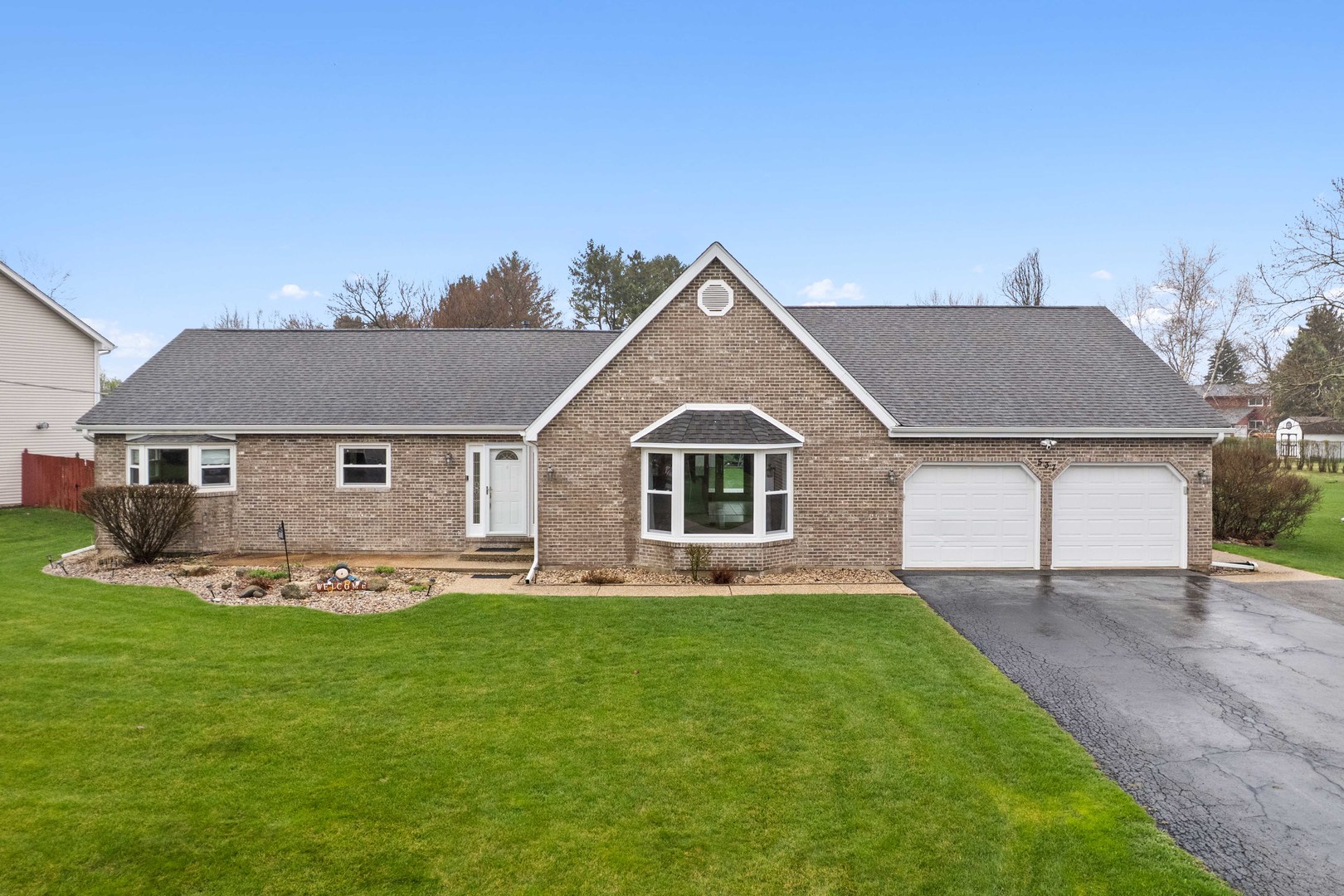 537 Erma Drive, Lake Holiday, IL