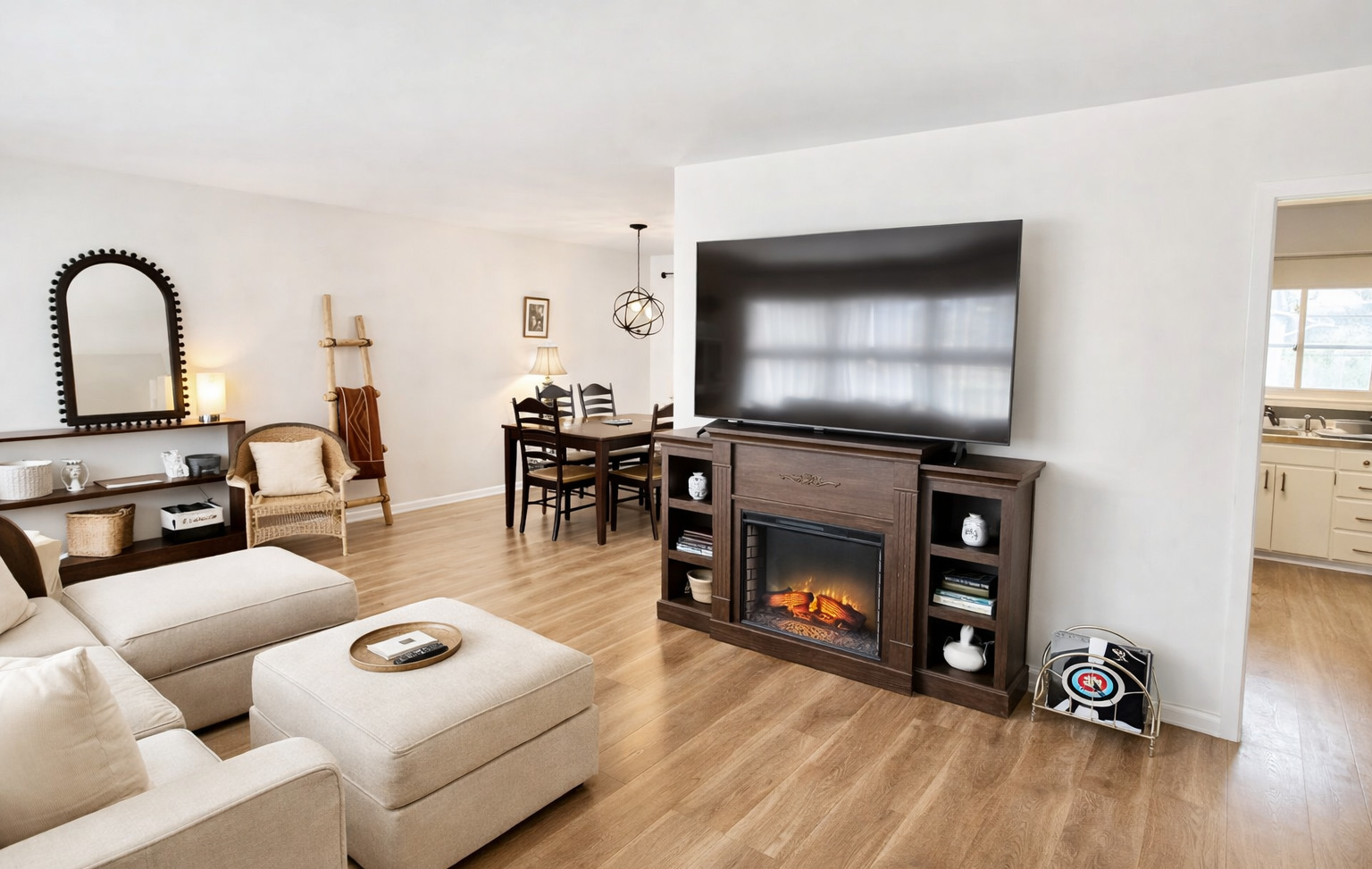 6418 Bradley Drive, Woodridge, IL