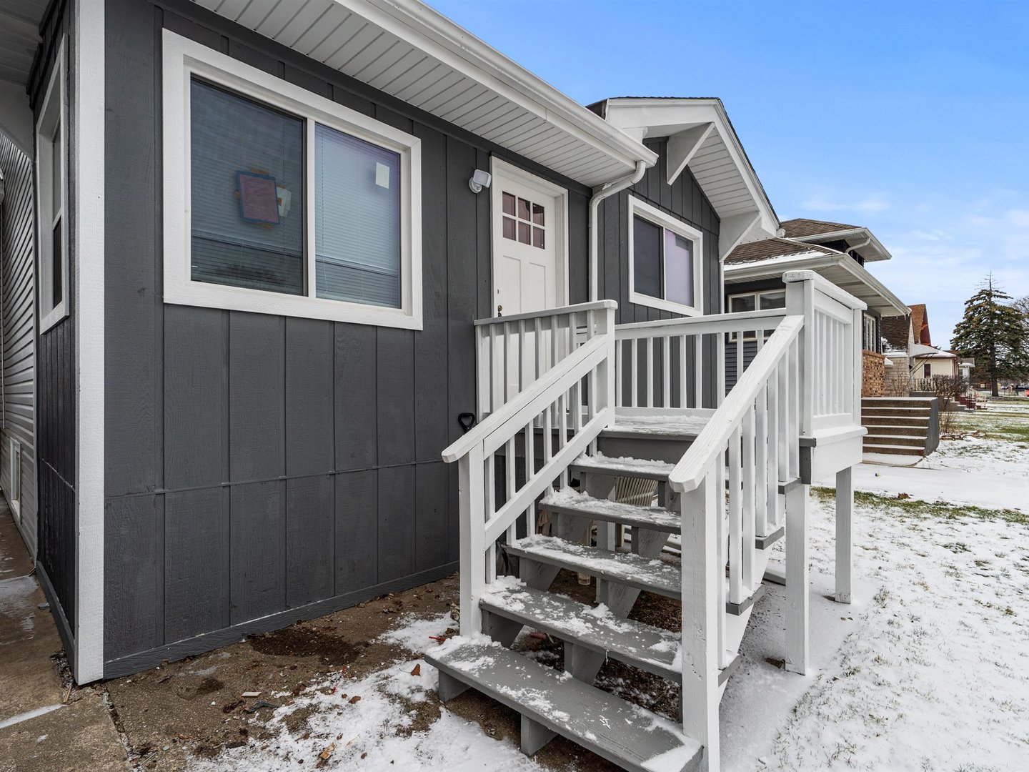 319 156th Place, Calumet City, IL